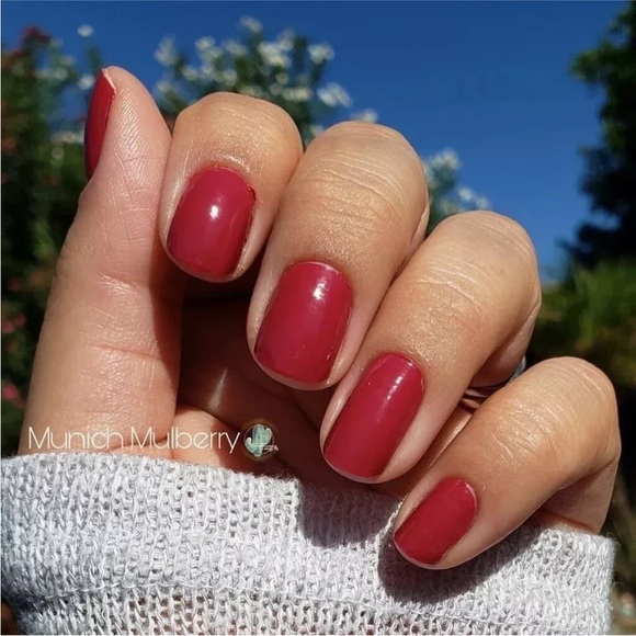 Color Street Other - *Retired* Color Street: Munich Mulberry | Berry Red Fall Solid Classic Winter